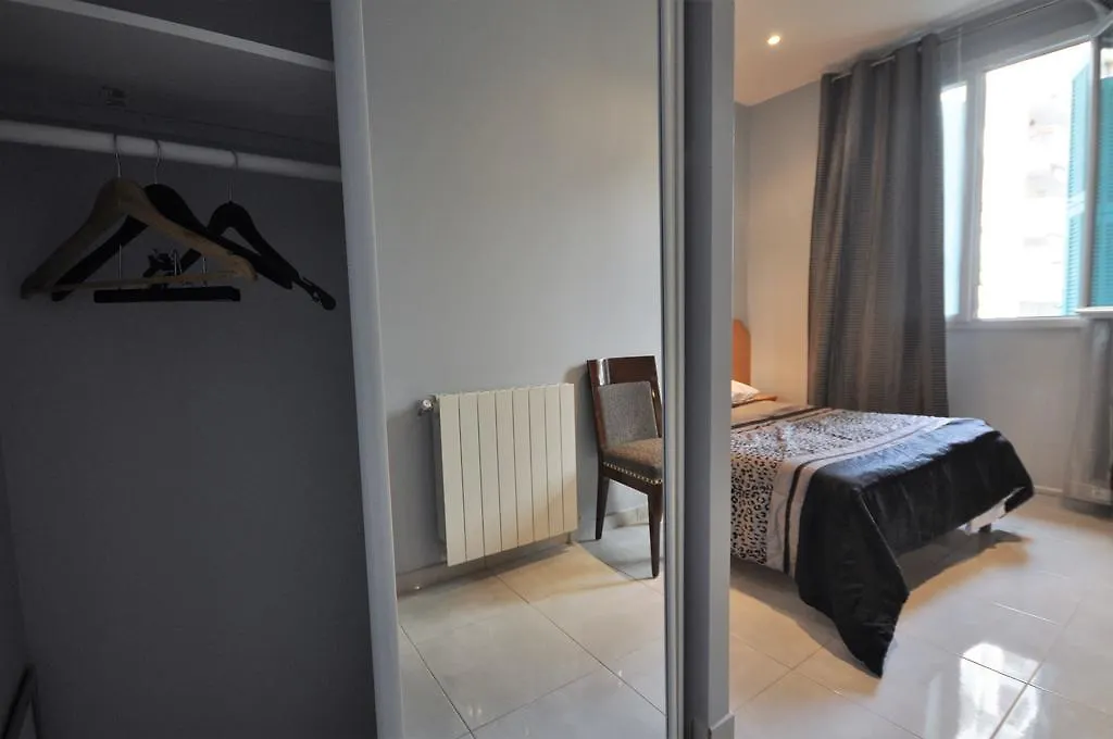 Hotel Carlone Nice 2*,  France