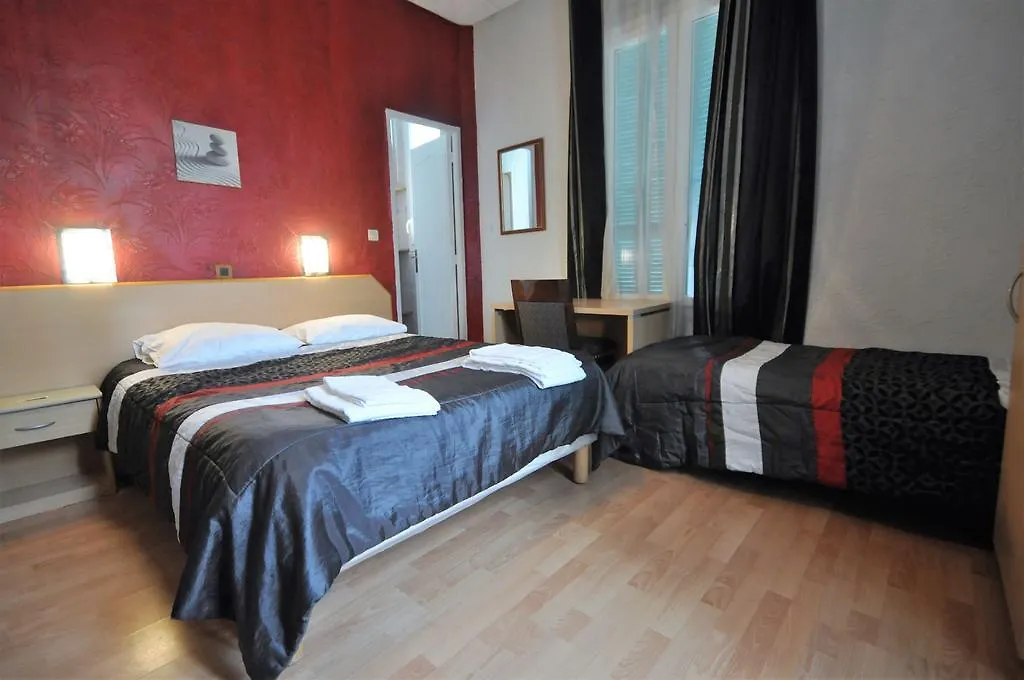 Hotel Carlone Nice 2*,