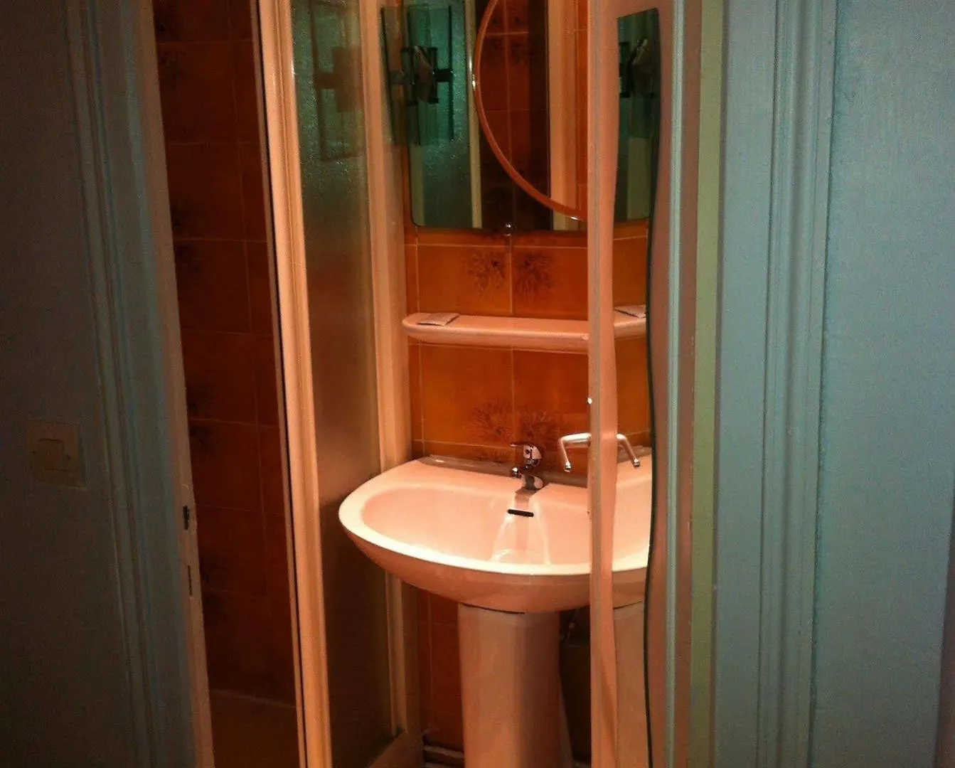 **  Hotel Carlone Nice France